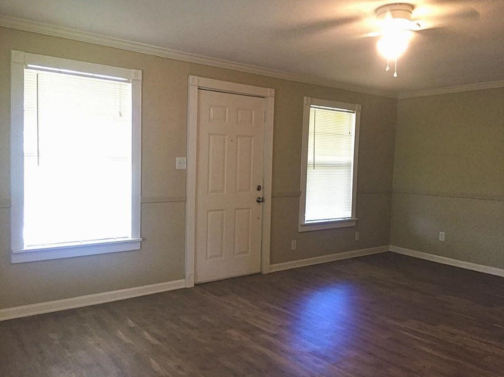 306 E 32nd St, Houston, TX 77018