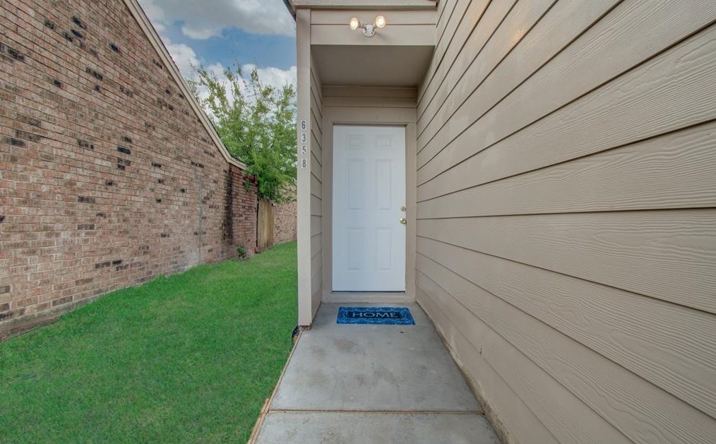 6358 Cambridge Glen Ln, Houston, TX 77035-3901