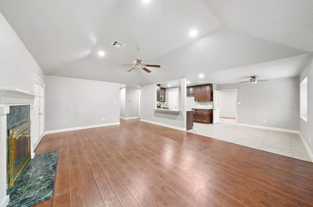 10806 Gusty Winds Ct, Houston TX  77064-4459 exterior