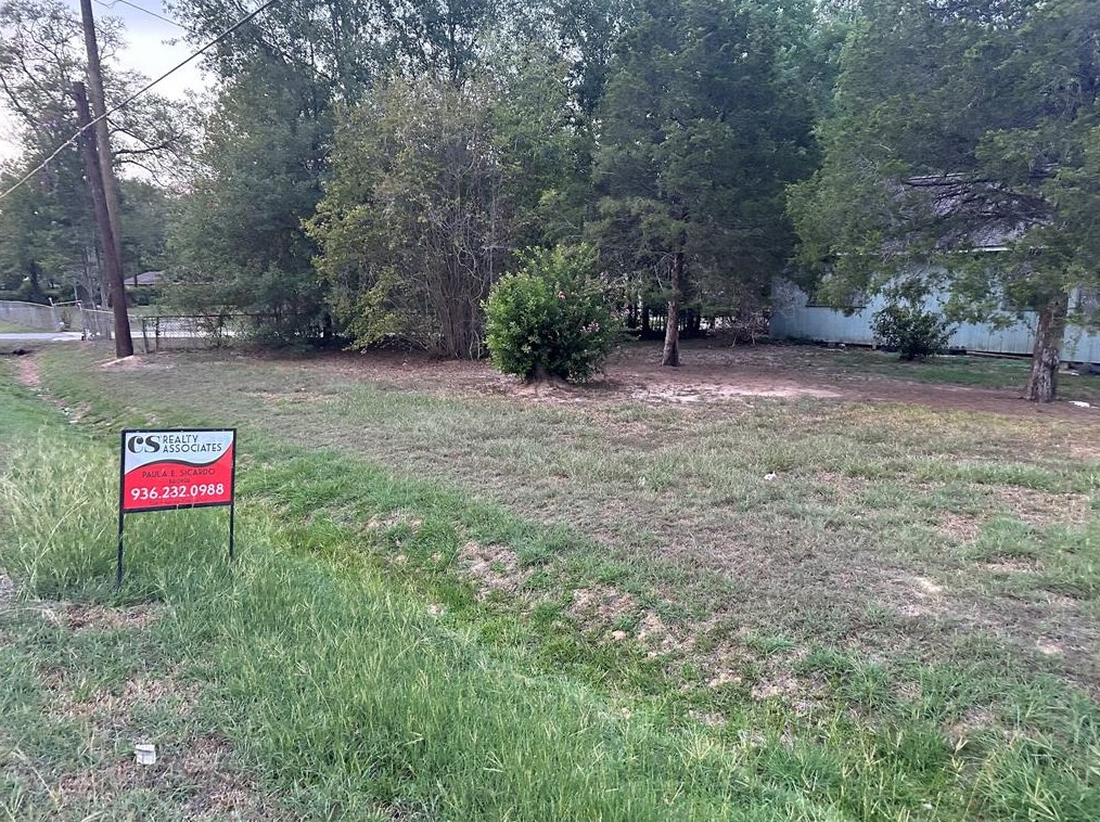 865 Fm 3083 Rd, Conroe, TX 77303