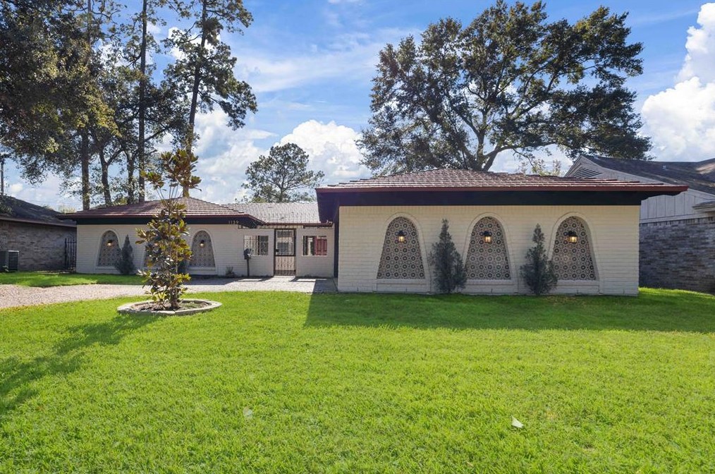 1139 Creekmont Dr, Houston, TX 77091