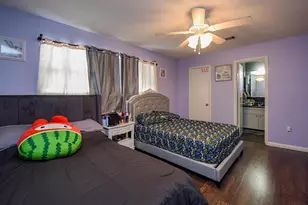 10488 Hammerly Blvd, Houston, TX 77043 - Photo 22