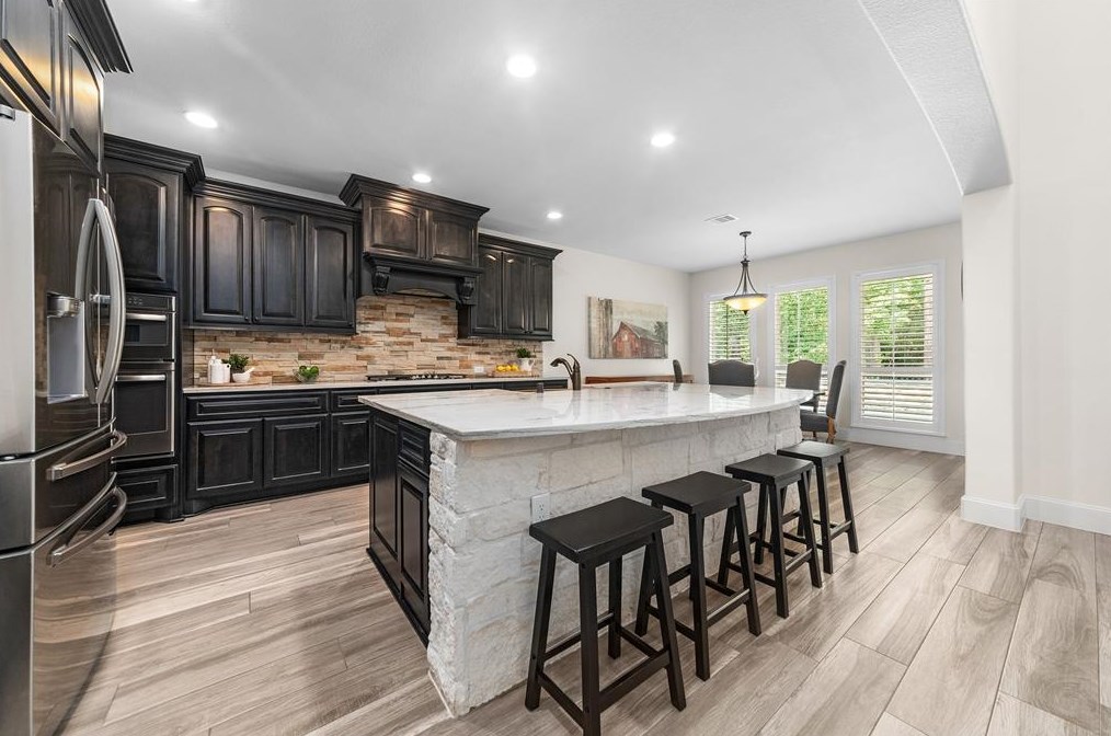 3338 Cotswold Manor Dr, Humble TX 77339-1661 exterior