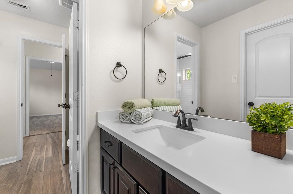 3338 Cotswold Manor Dr, Humble TX 77339-1661 exterior