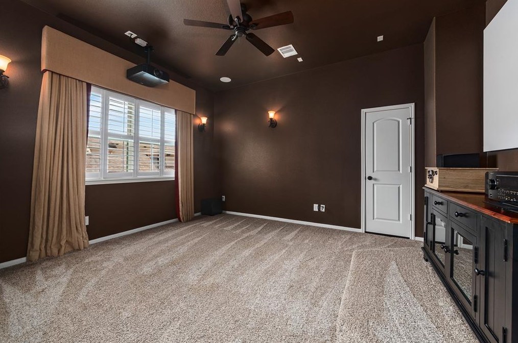 3338 Cotswold Manor Dr, Humble TX 77339-1661 exterior