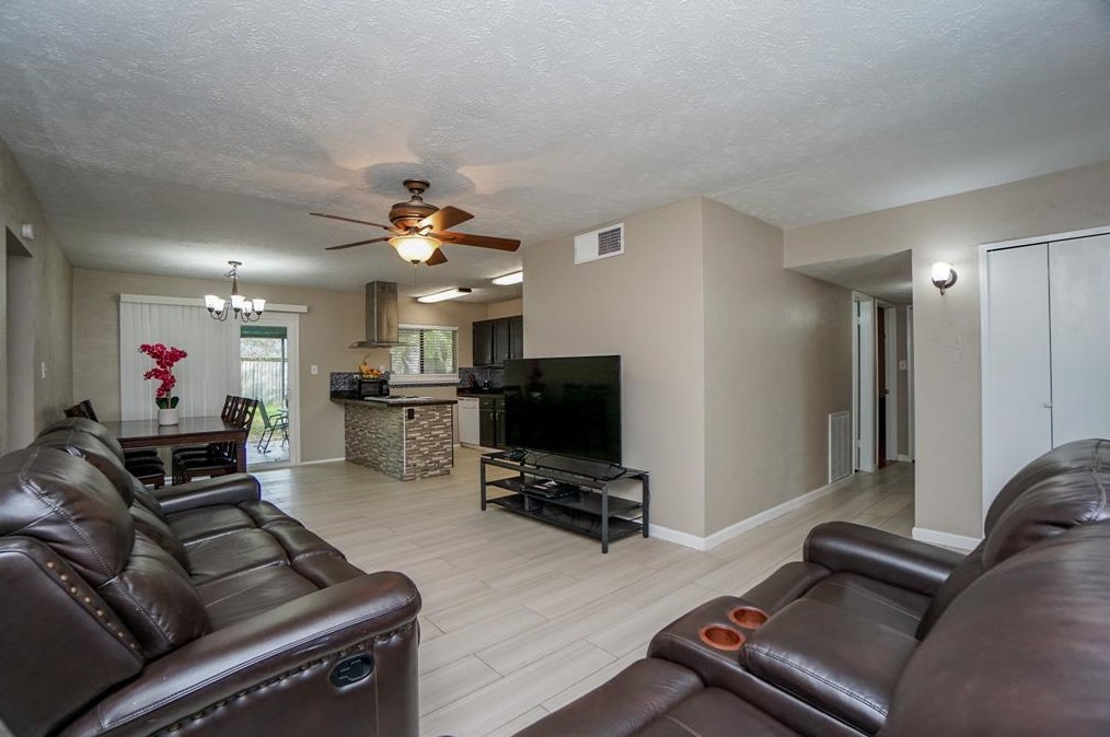 17614 Red Wolf Ct, Houston, TX 77084