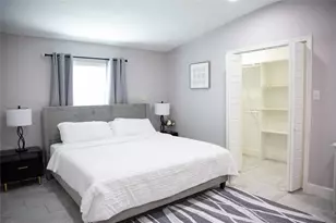 12218 Hillcroft St, Houston, TX 77035 - Photo 16