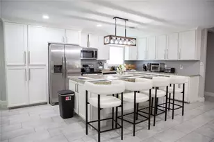 12218 Hillcroft St, Houston, TX 77035 - Photo 8