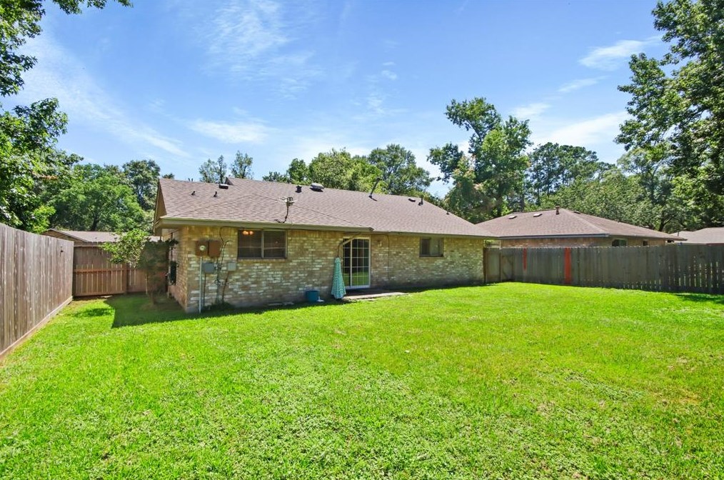 2519 Meandering Trl, Humble TX 77339-1052 exterior
