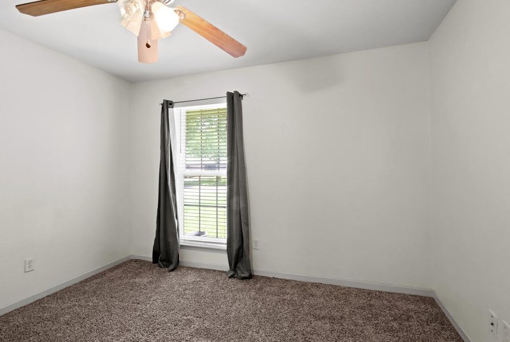 2519 Meandering Trl, Humble TX 77339-1052 exterior