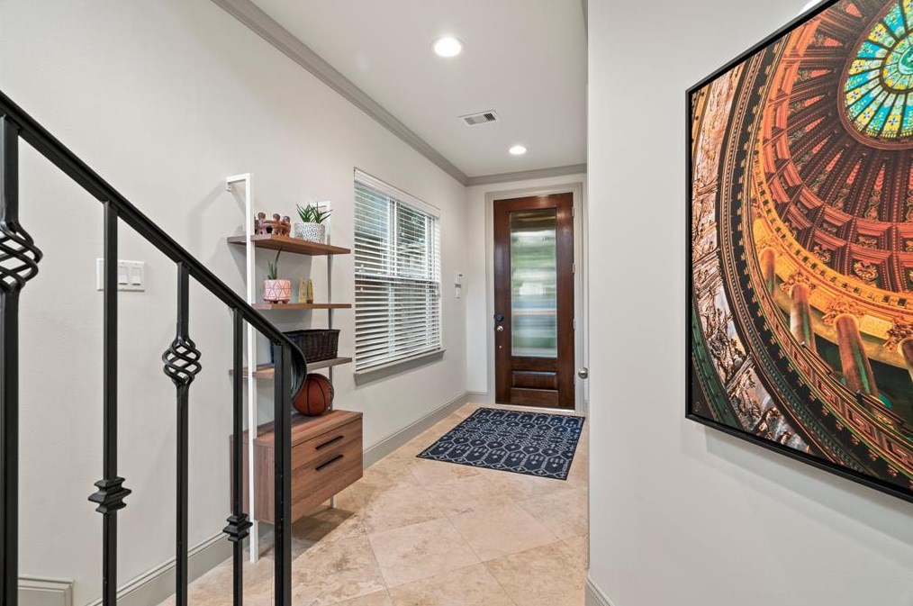 2912 Leeland St, Houston, TX 77003-5317