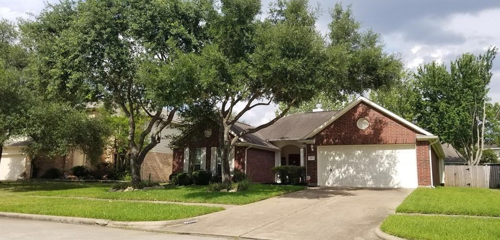 8906 Aberdeen Park Dr, Houston, TX 77095-3774