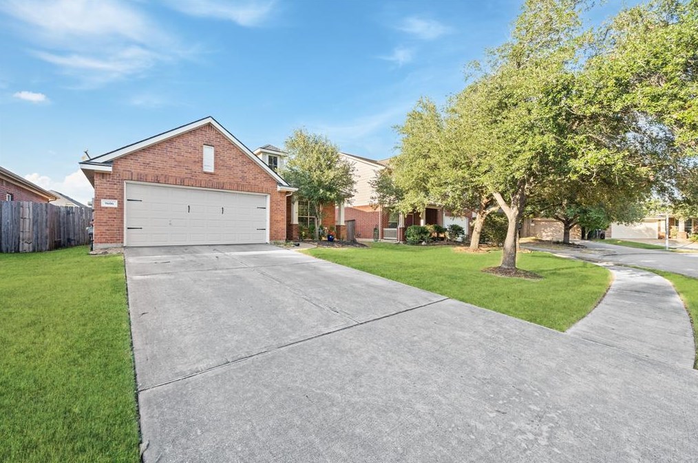9606 Edgeloch Dr, Spring, TX 77379