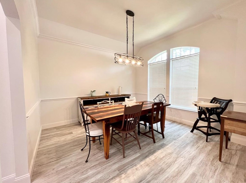 14 Crestview Trl, Houston TX  77082-1519 exterior