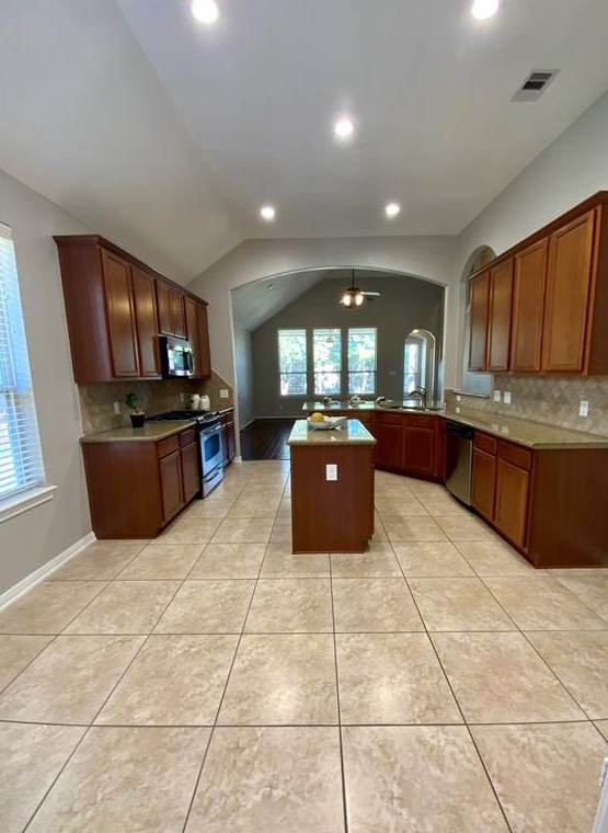 190 Tortoise Creek Way, Spring, TX 77389-4337