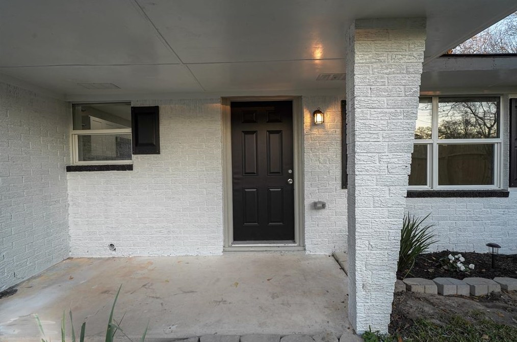 10402 Wicklowe St, Houston TX  77016-3126 exterior