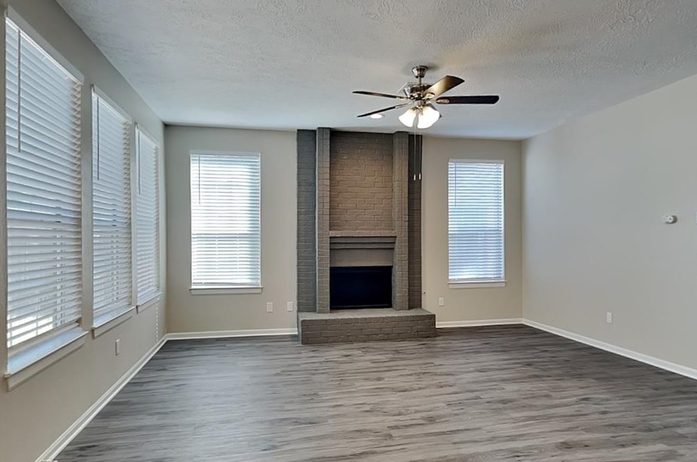 4906 Echo Falls Dr, Humble, TX 77345