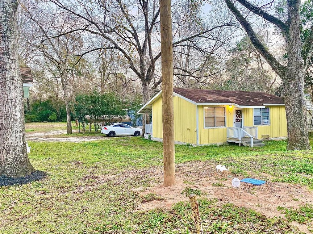 110 Beatty Ave, Livingston, TX 77351-3209