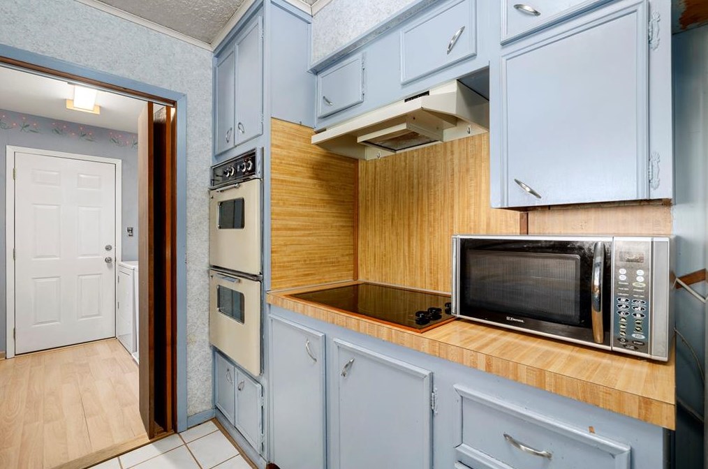 22915 Community Dr, Roman Forest TX 77357-8011 exterior