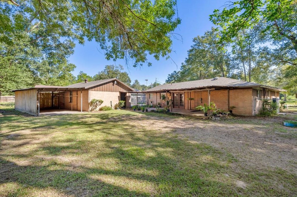 22915 Community Dr, Roman Forest TX 77357-8011 exterior