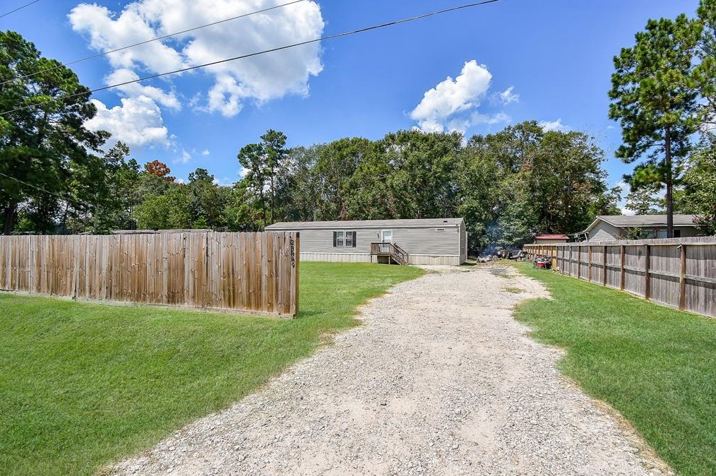 23889 Paper Wasp Ln, Roman Forest, TX 77357