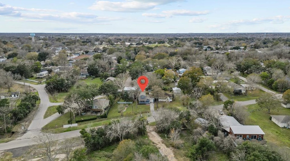 3914 Bayshore Dr, Bacliff TX  77518-1351 exterior