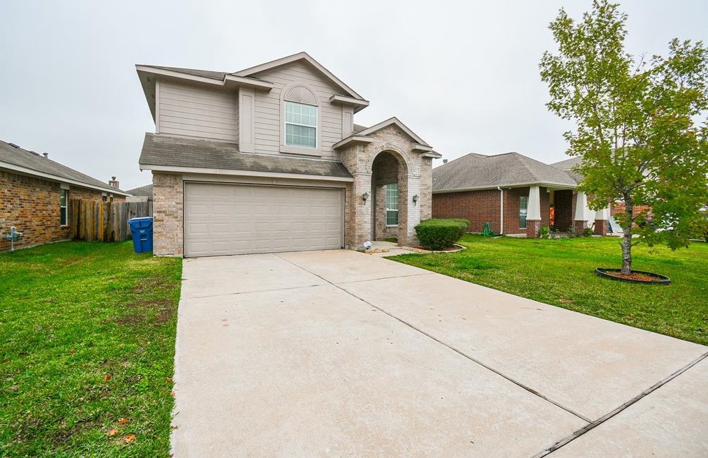 7239 Roundrock Park Ln, Richmond, TX 77407