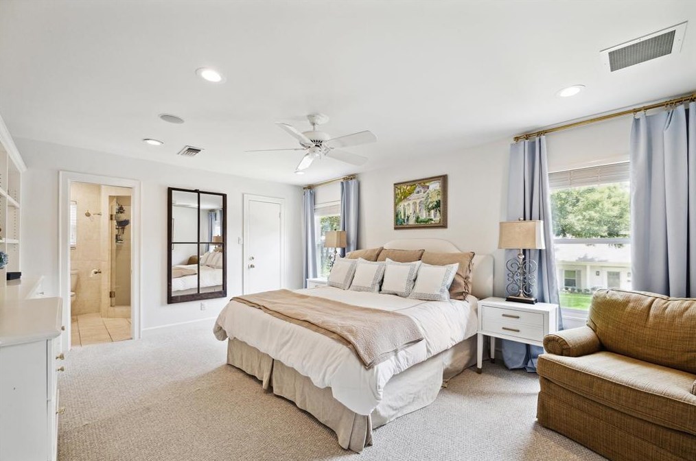 14214 Chadbourne Dr, Houston TX  77079-6525 exterior