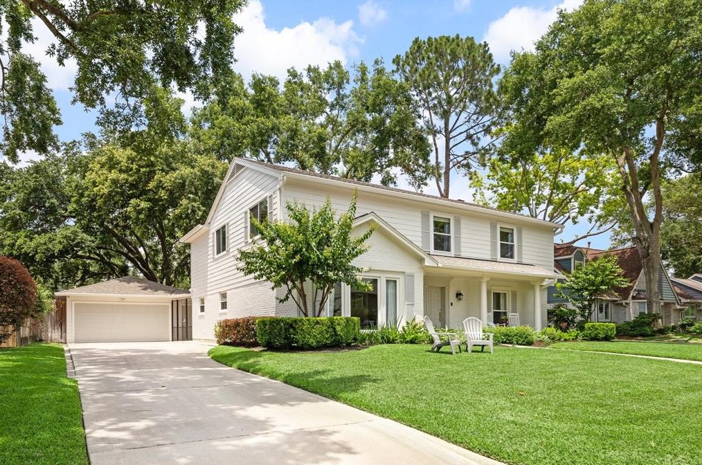 14214 Chadbourne Dr, Houston, TX 77079-6624