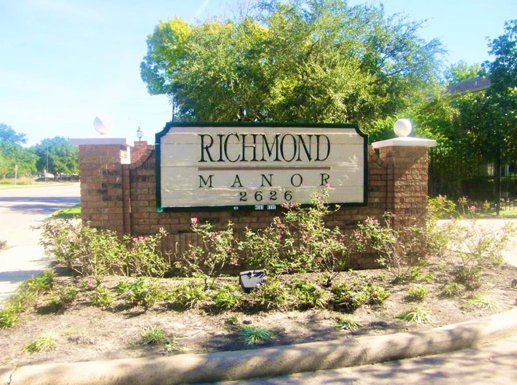 2626 Holly Hall St Apt 306, Houston, TX 77054