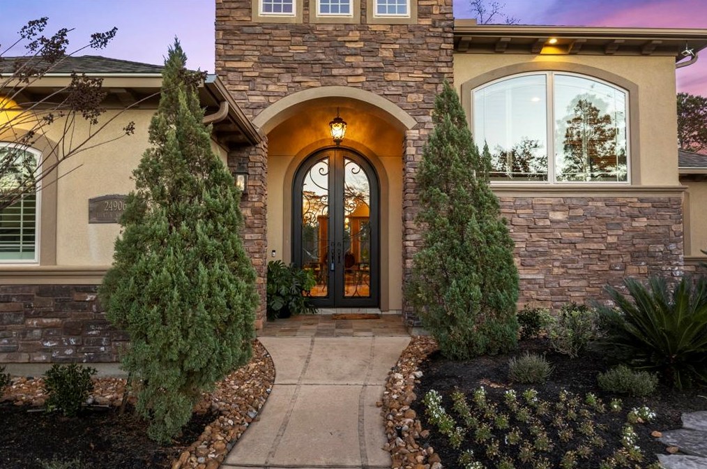 24906 Thorton Knolls Dr, Spring, TX 77389-4857