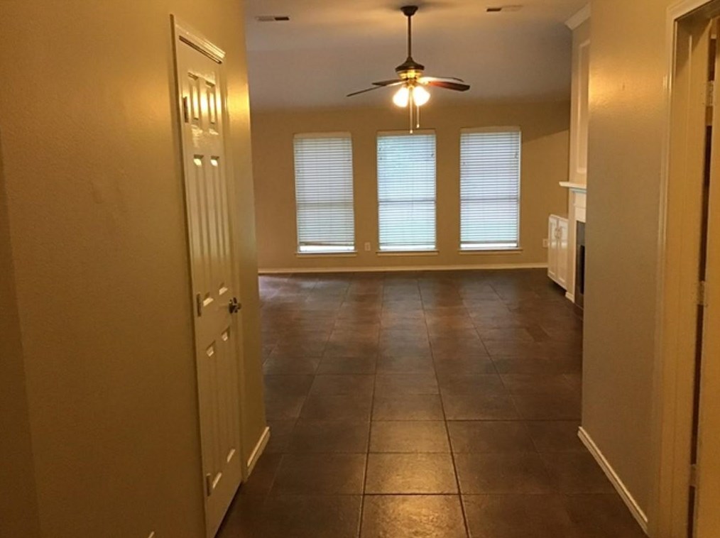 3523 Deerbrook Ct, Pearland, TX 77584