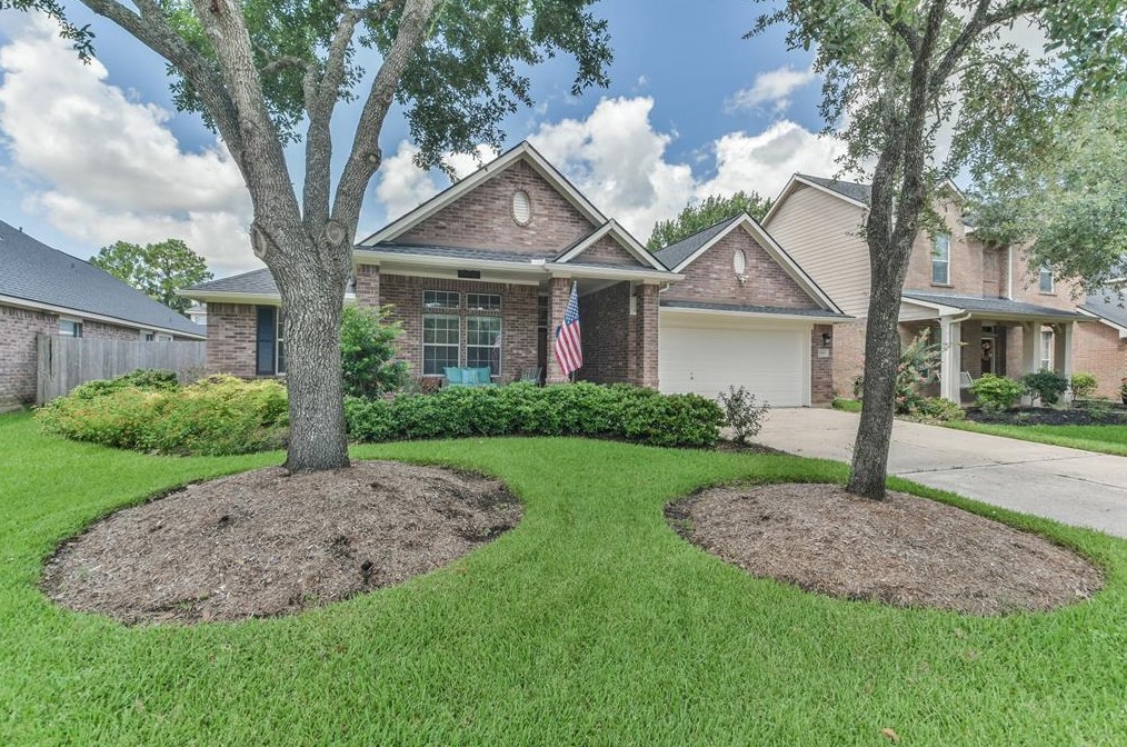 15915 Cypress Hall Dr, Cypress, TX 77429-6992