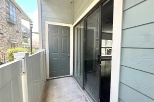 3754 Tanglewilde St, Houston, TX 77063 - Photo 22