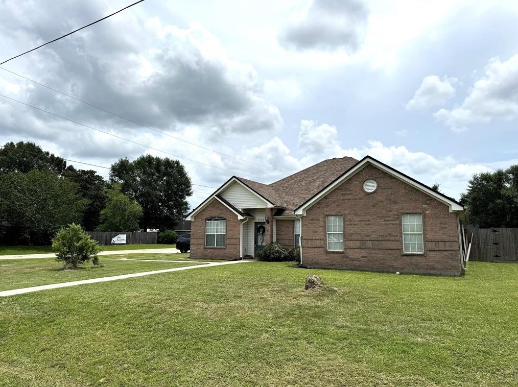 5990 Travis, Beaumont, TX 77657