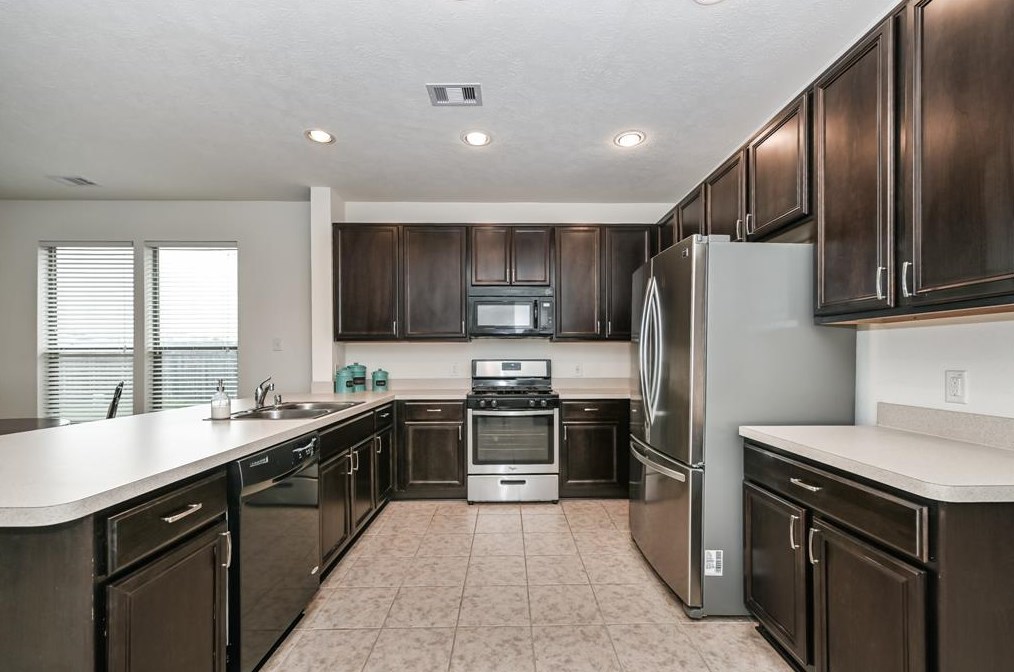 21474 Biscayne Valley Ln, Katy, TX 77449-3449