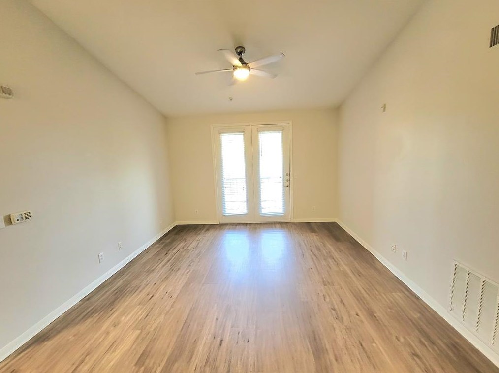 1255 Eldridge Pkwy #429, Houston, TX 77077