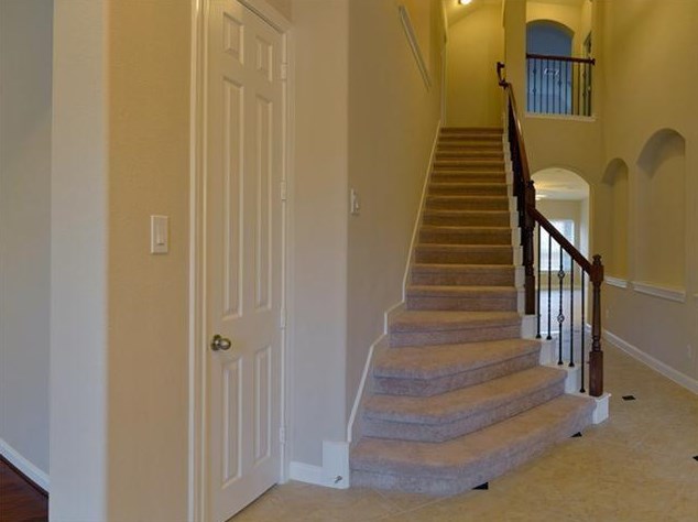 5226 Birch Falls Ln, Sugar Land, TX 77479
