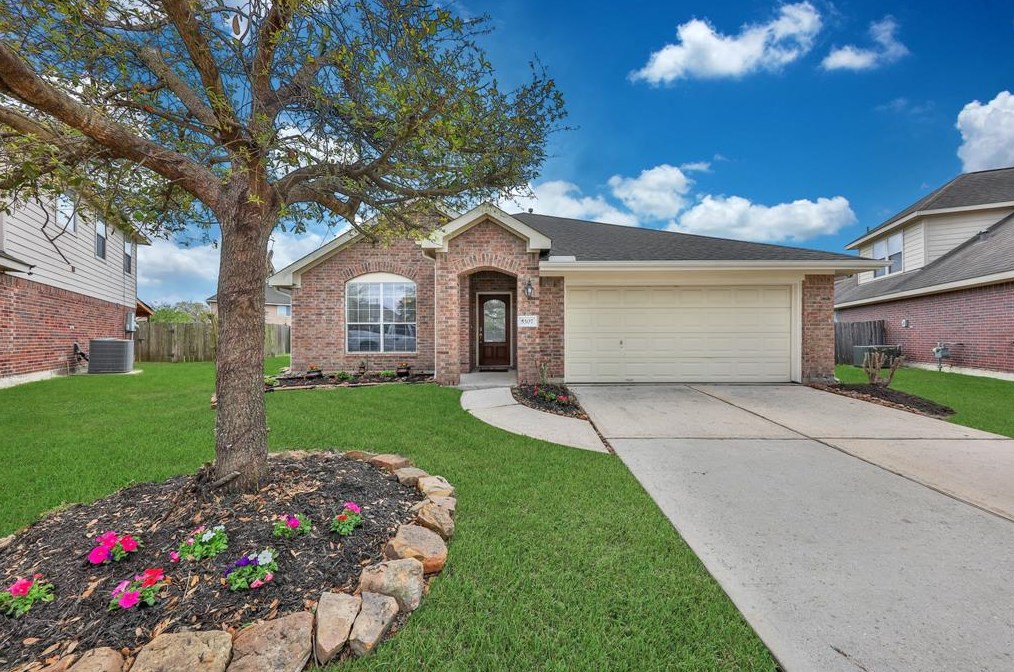 5307 Losoya Ct, Spring TX  77388-3293 exterior
