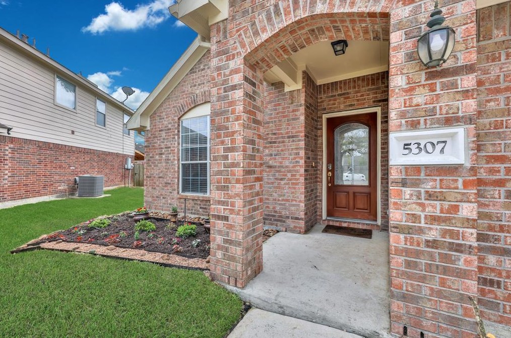 5307 Losoya Ct, Spring TX  77388-3293 exterior