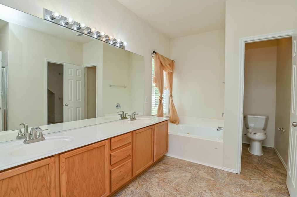 3022 Providence Oak St, Houston TX  77084-3190 exterior