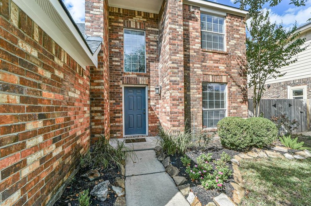 21934 Winsome Rose Ct, Cypress TX  77433-6140 exterior