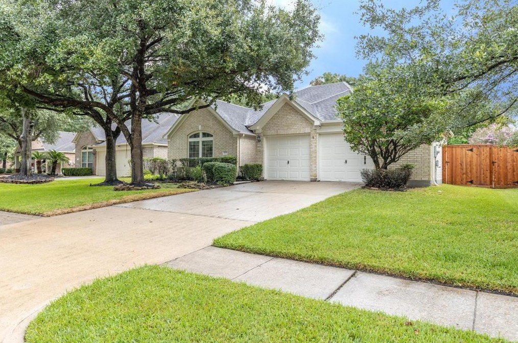 14718 Arbor Trace Ln, Humble, TX 77396