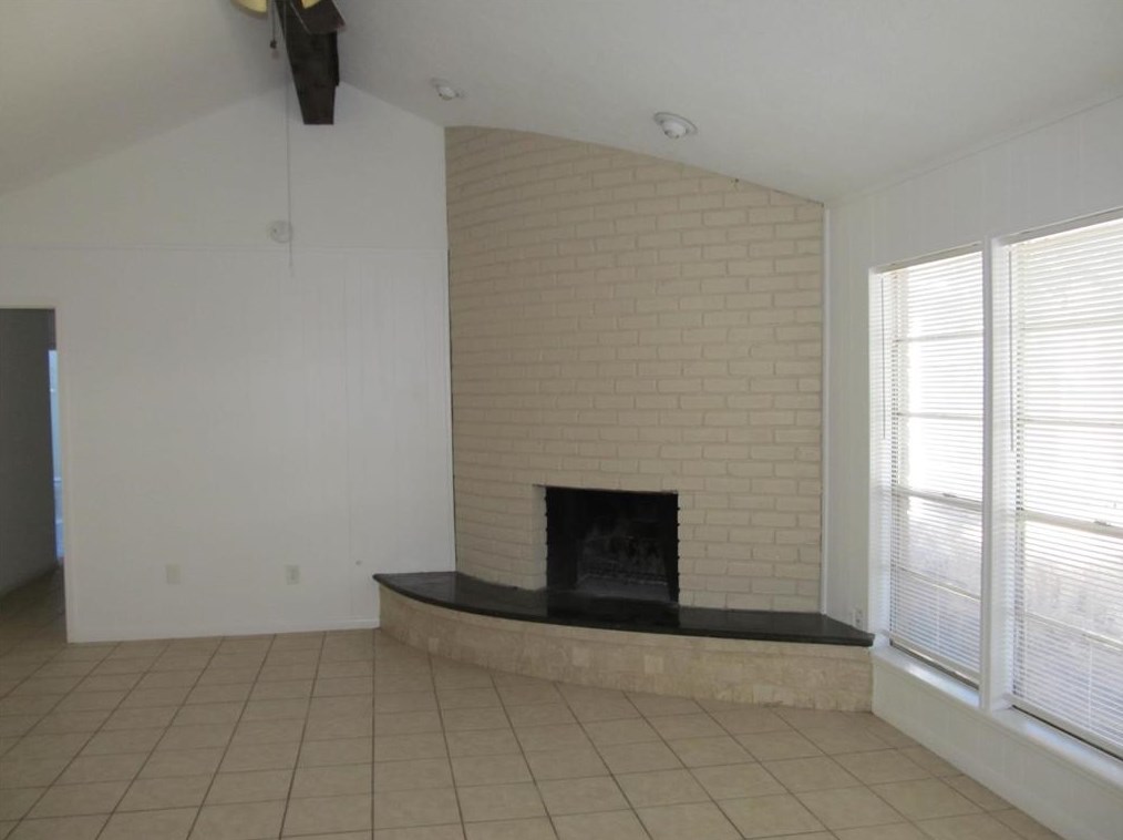 16211 Brookvilla Dr, Houston TX  77059-5401 exterior