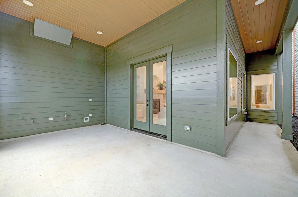 228 24 St, Houston TX  77008-2035 exterior