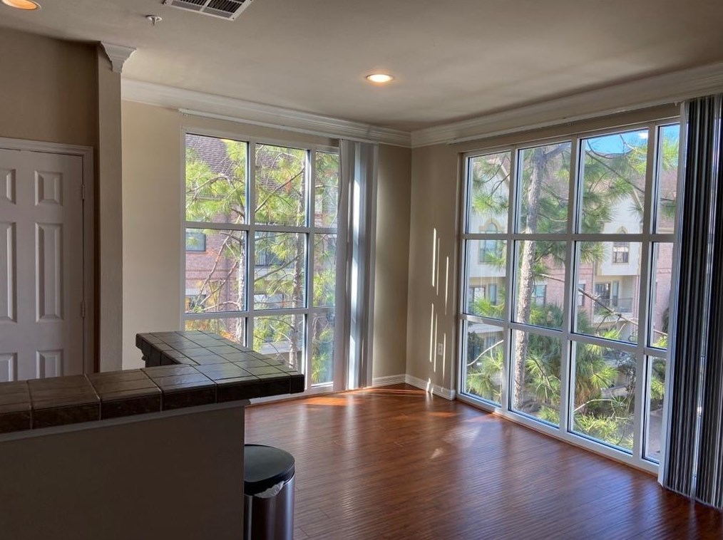 2400 Mccue Rd Apt 340, Houston, TX 77056