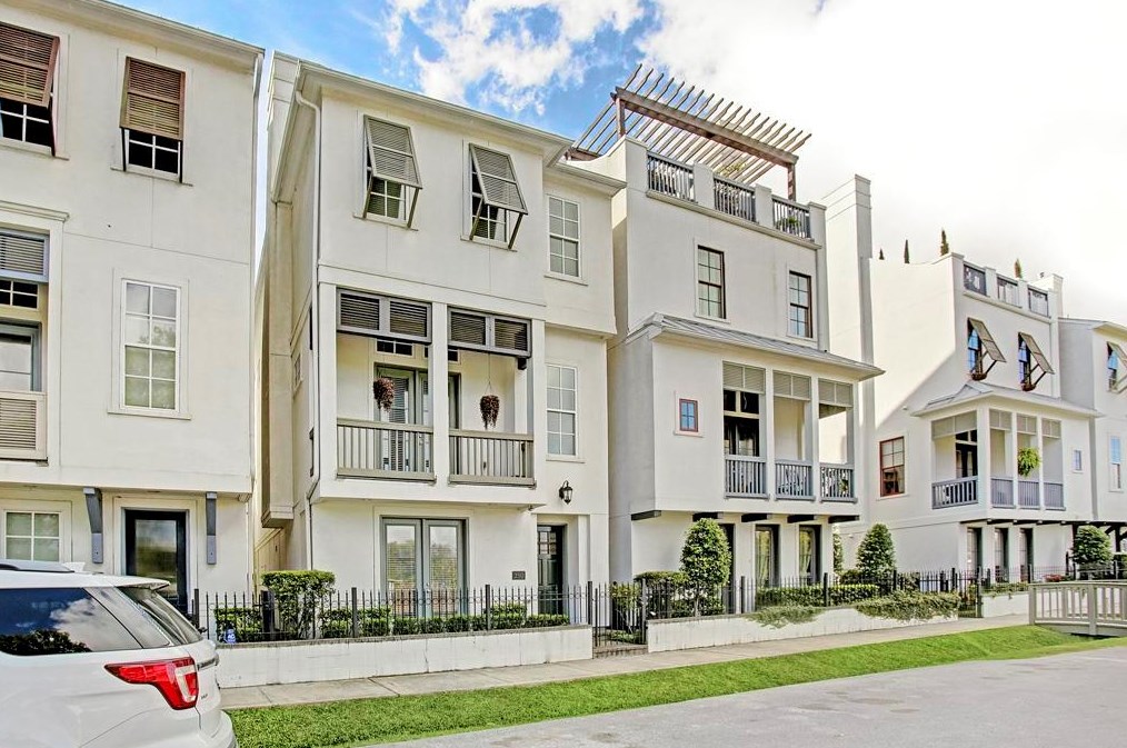 250 E 28th St, Houston, TX 77008
