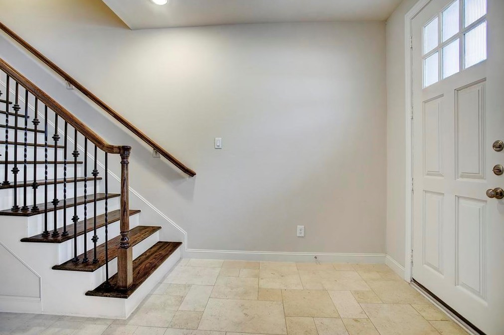 250 28th St, Houston TX  77008-2106 exterior