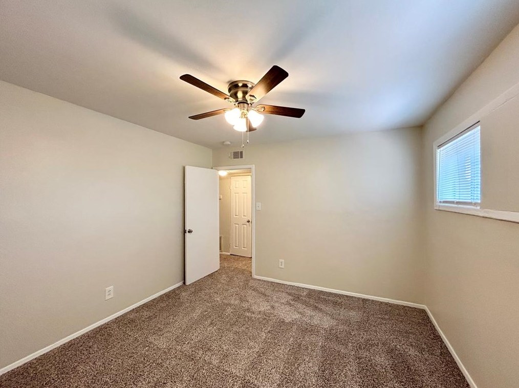 5415 Scott St, Houston TX  77021-1515 exterior