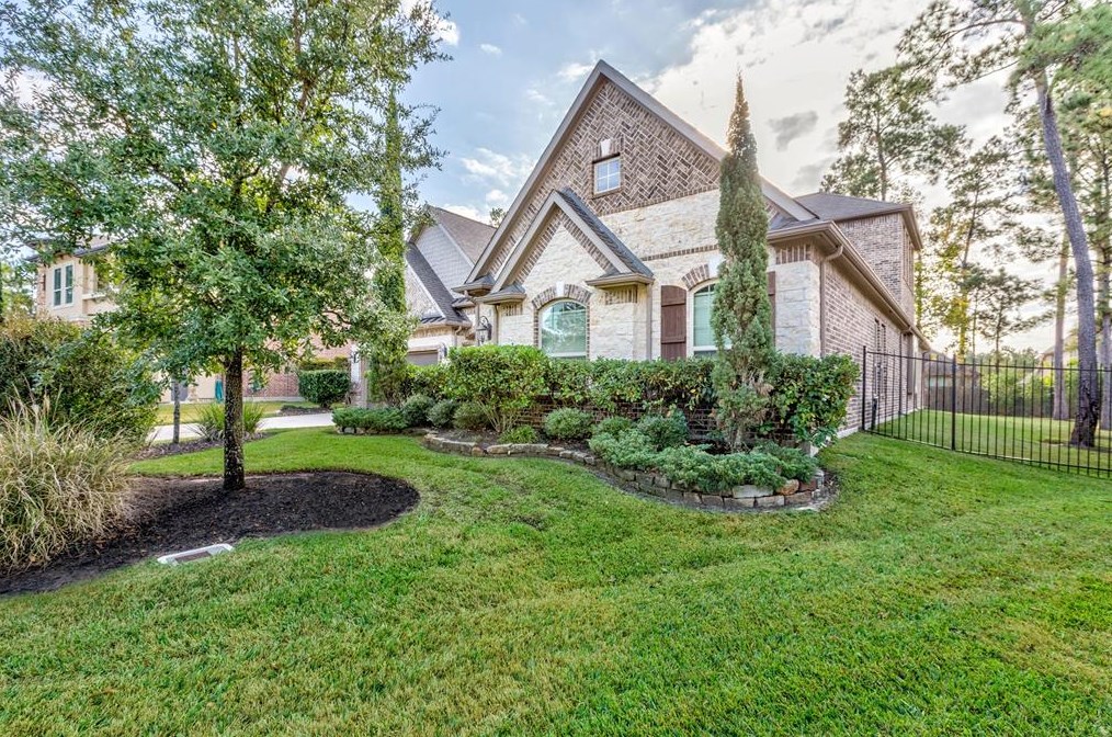 75 Spincaster Ct, Spring, TX 77389-5149